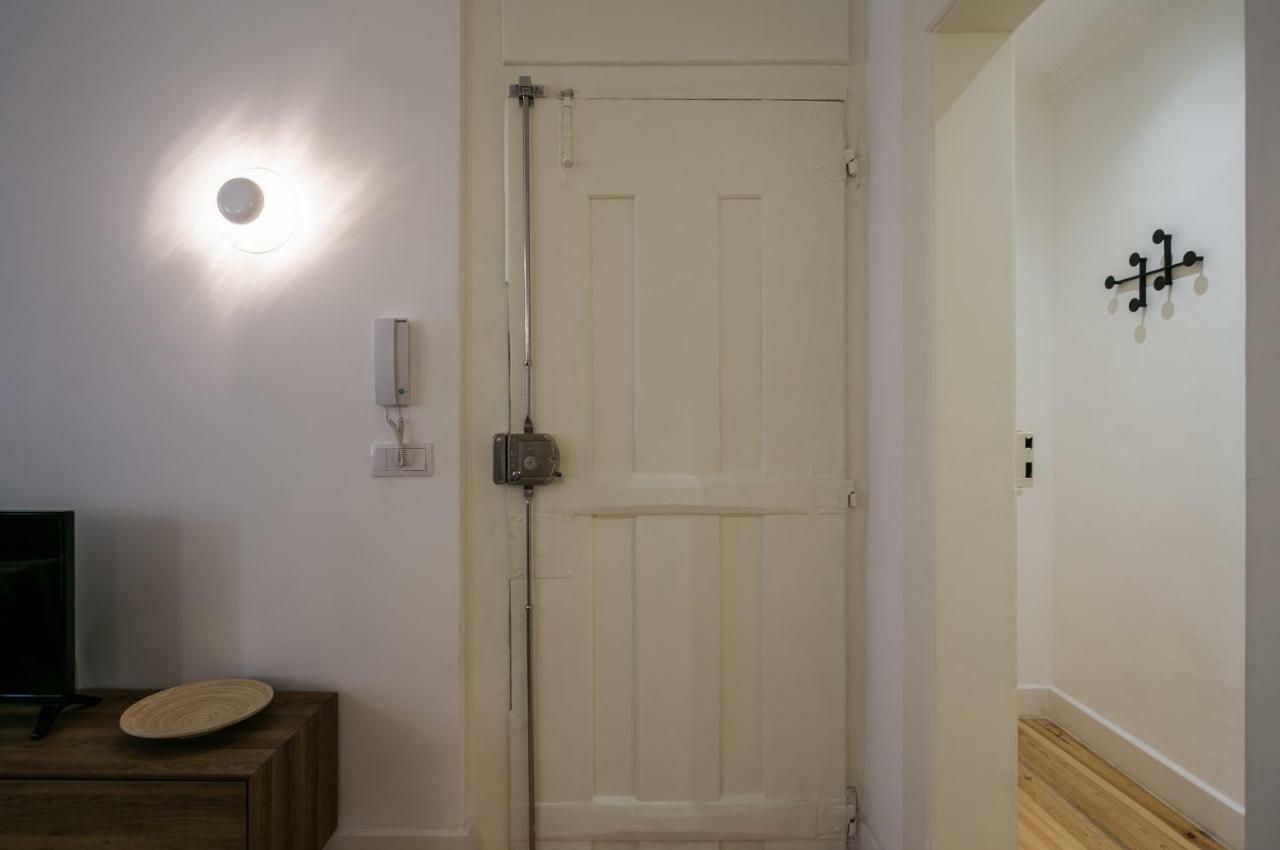 Hip Tailor Made Flat In Bairro Alto Apartment Lisboa Екстериор снимка