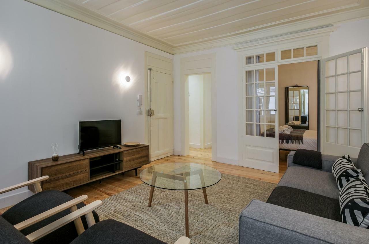 Hip Tailor Made Flat In Bairro Alto Apartment Lisboa Екстериор снимка