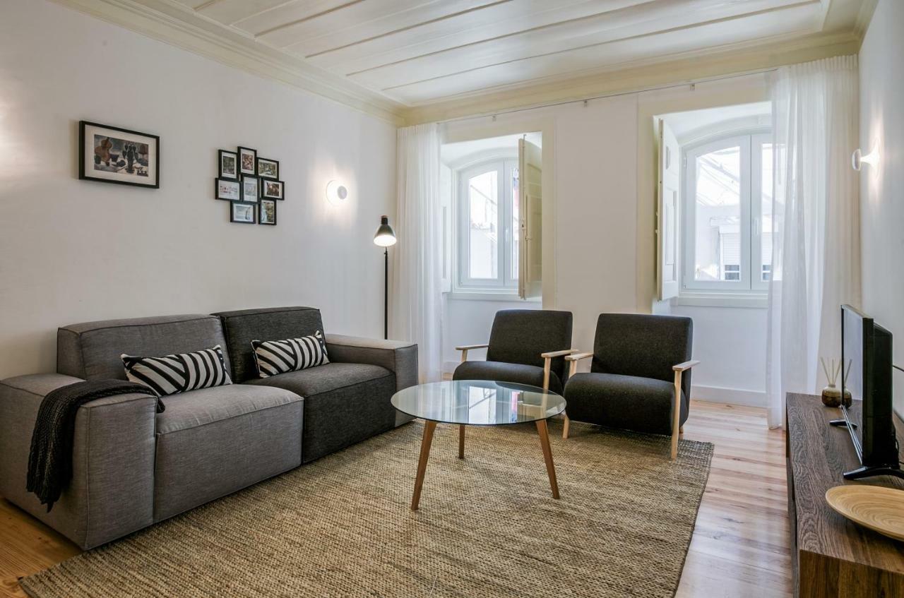 Hip Tailor Made Flat In Bairro Alto Apartment Lisboa Екстериор снимка